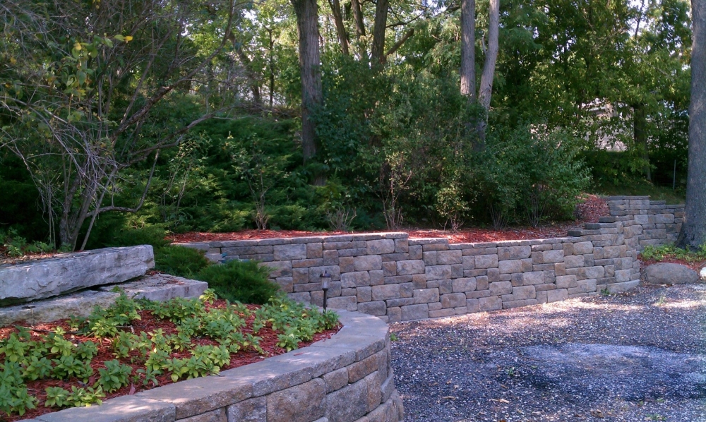 Retaining wall adds space for plants